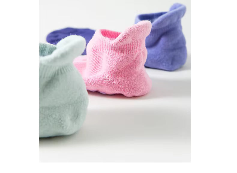 Chaussettes pour femmes pour le yoga et le Pilates.